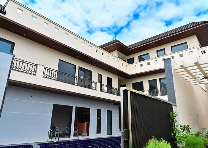 Sukuun Villa Airport Road #Luxury Pool Stay