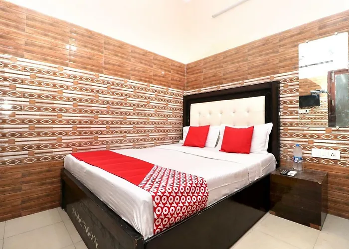 Hotel In Amritsar Kapoor Residency